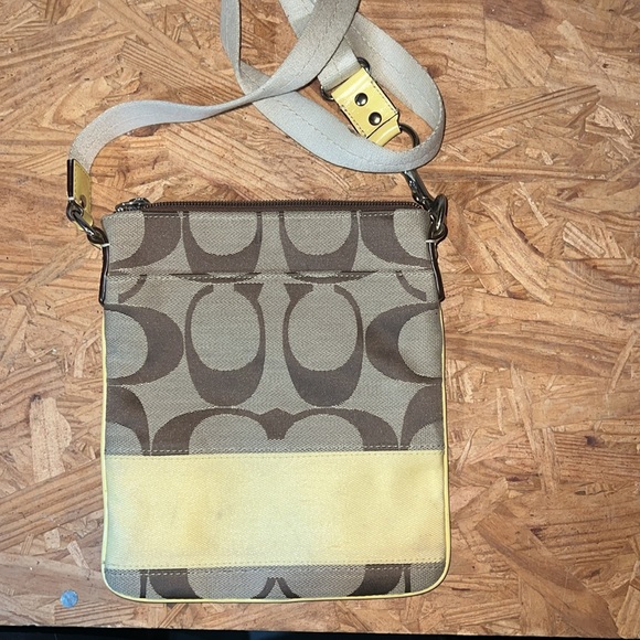 Coach Crossbody Purse - Picture 2 of 5